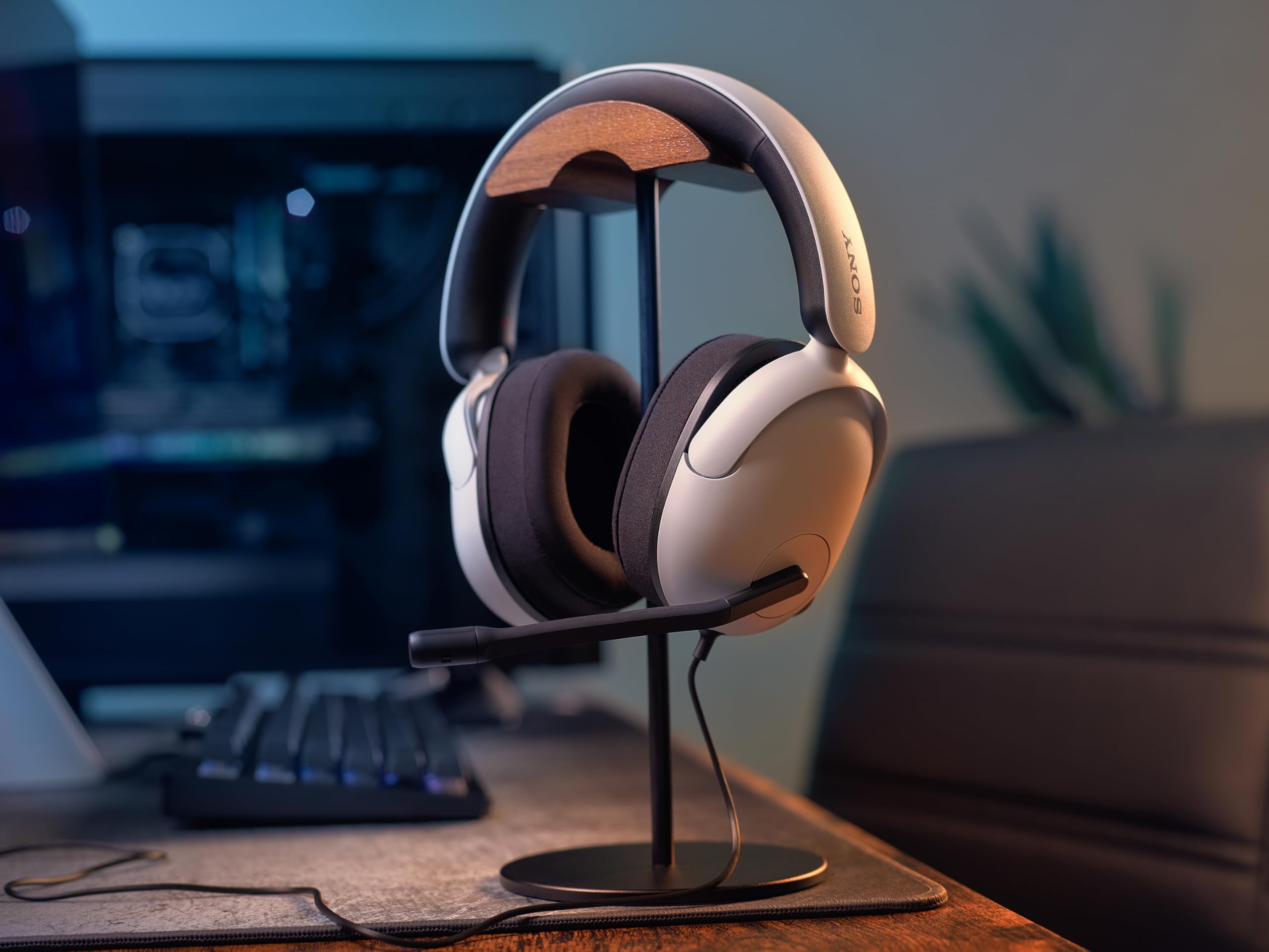 Sony INZONE H3 Wired Gaming Headphones With Mic, PS5 Headphones, Over-Ear, Personalized 360 Spatial Sound, Discord Certified MDR-G300 (White)