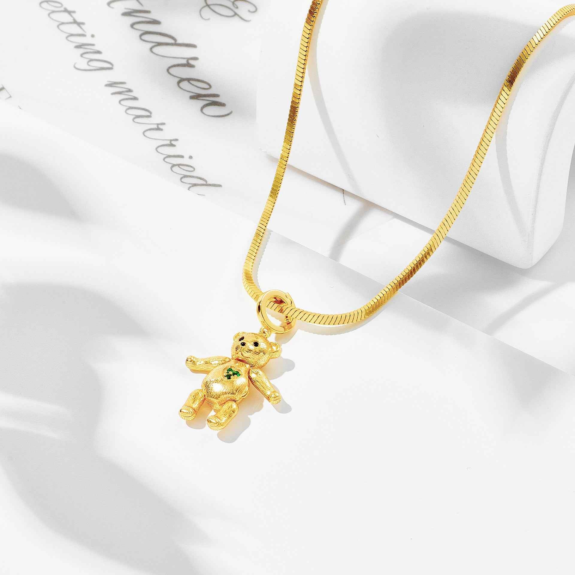 Fashionable New Cute Bear Pendant